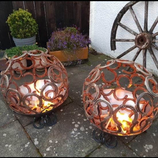 Horseshoe Globe Fire Pit